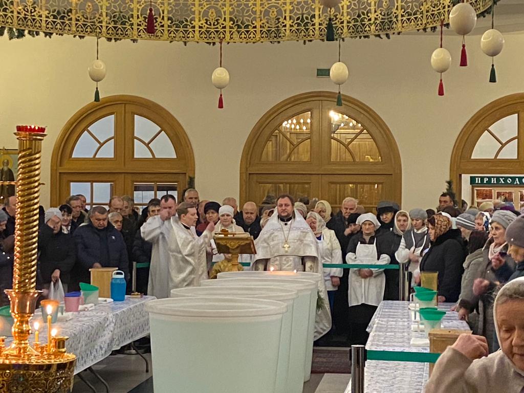 65AB01C8-0858-4CD4-ADB0-842B6B7730B2