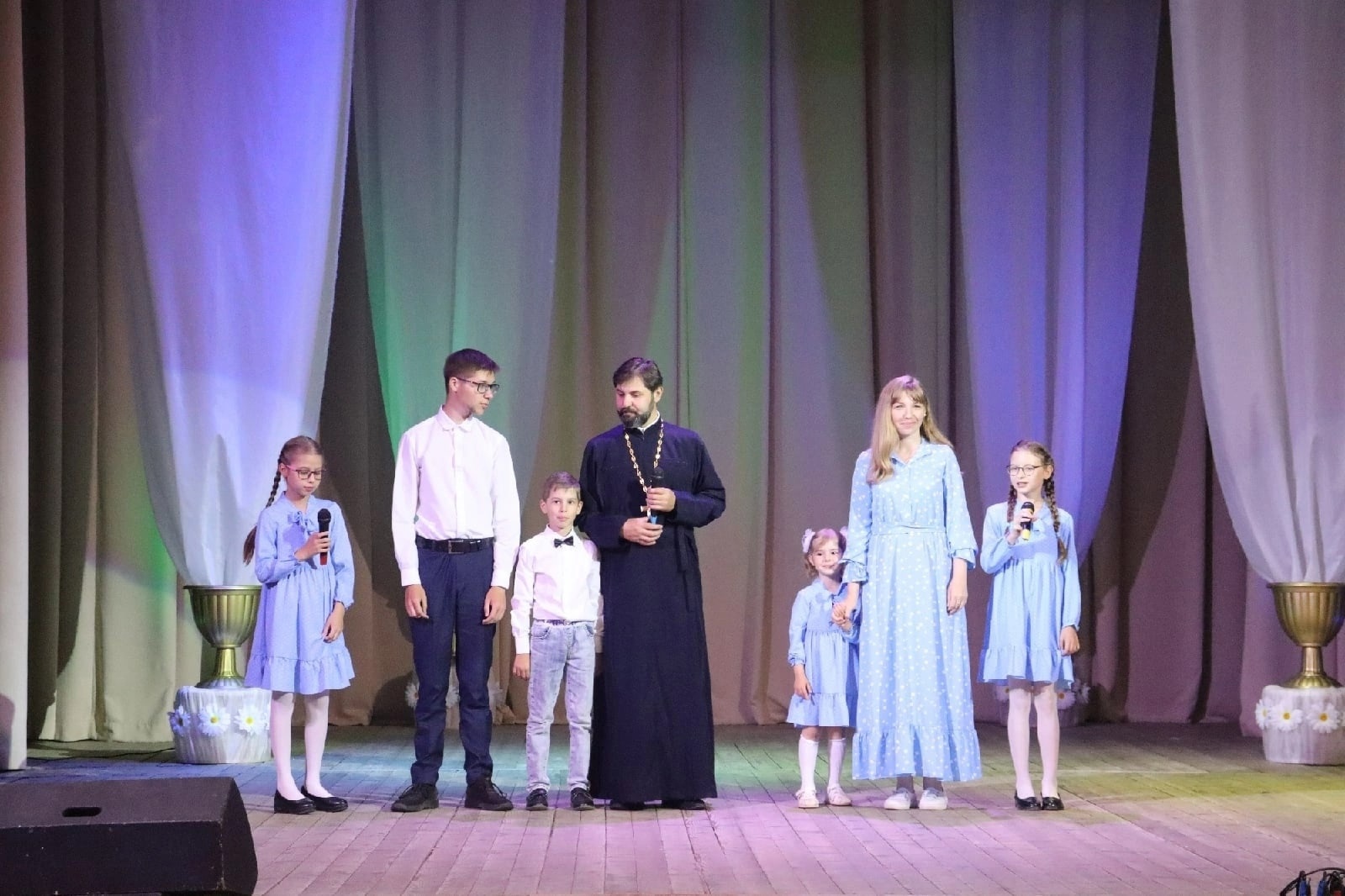 _0b-6SsIcMgdk0vKodhYlE2UtjpEWkcDrJFFMZ6j2XsJvLud3IGbaZF_XfTZhKyvmijyo5MzS0yJ-wT116vSmNAy